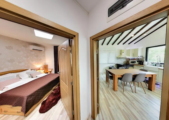 Kabakum House Ferienhaus *